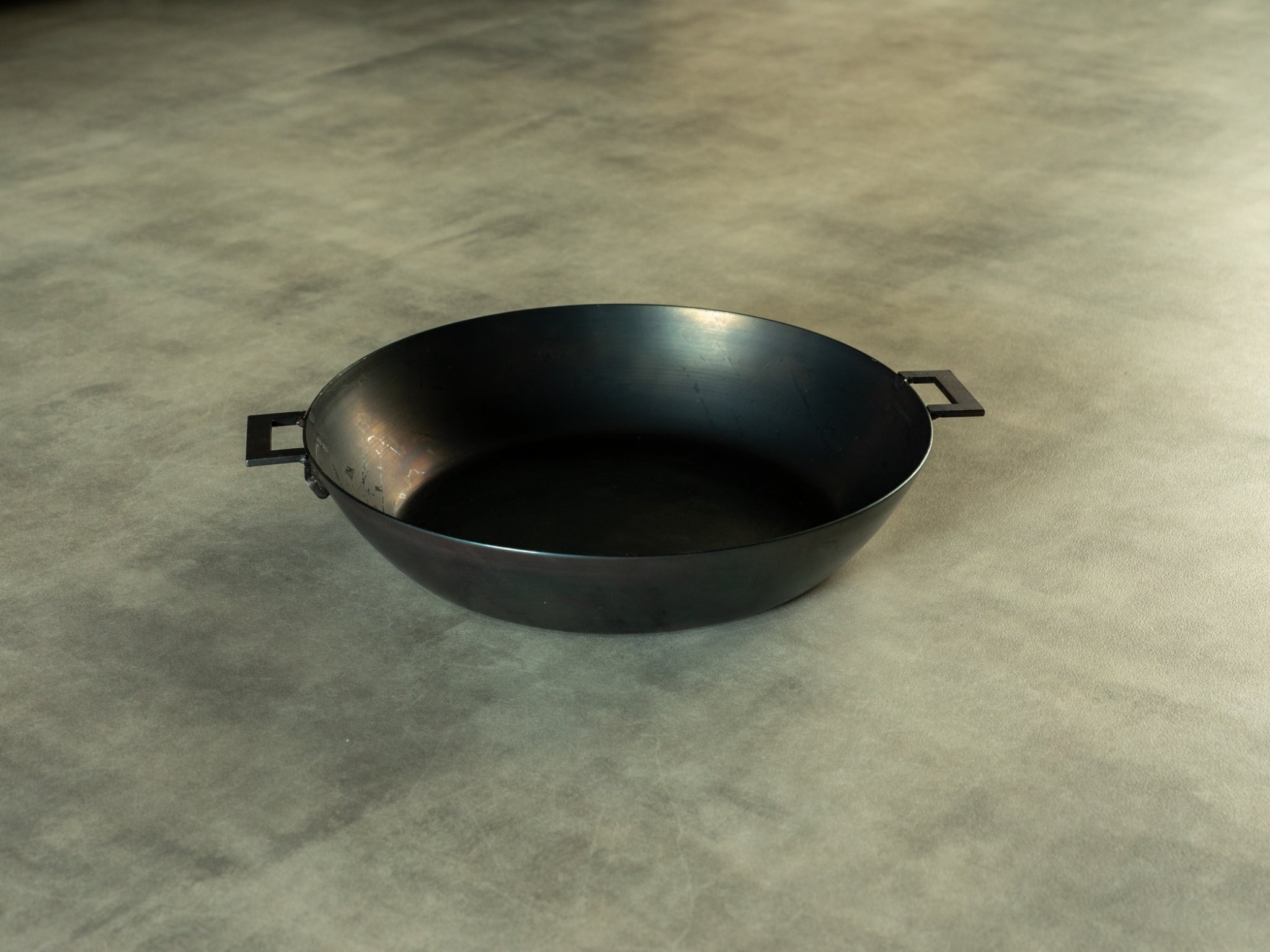 新品 Dish（es）鉄 フライパン 取手付き 26㎝ IHオーブン可 中本千尋 O t h e r s – D i s h ( e s )